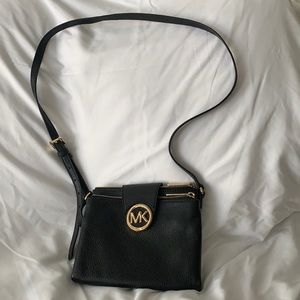 Micheal Kors crossbody